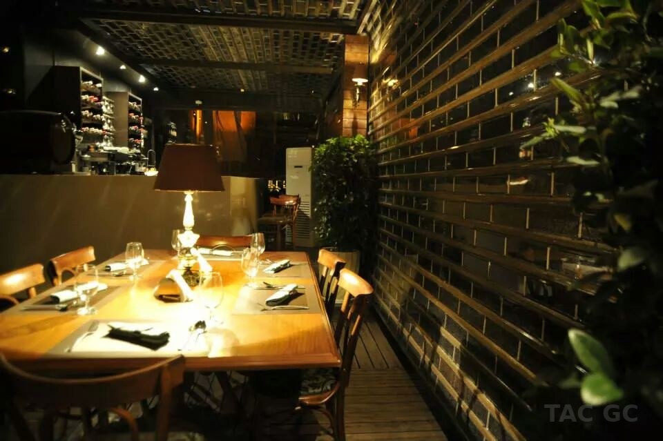 Alpie Cafe - Dining Area Detail