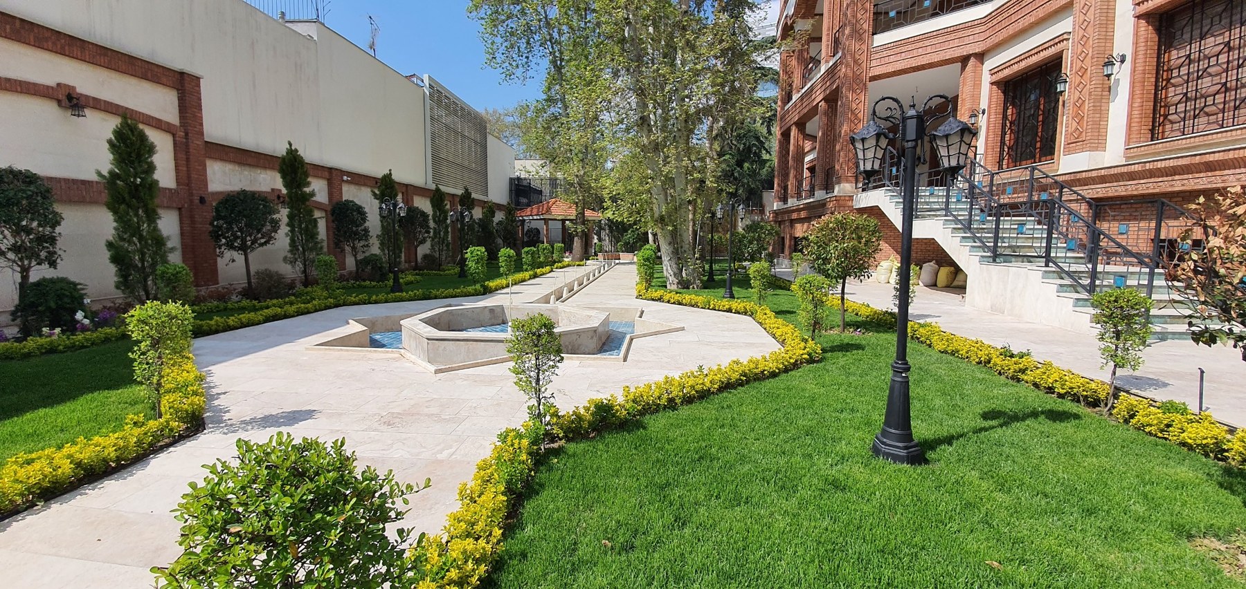 Heaven Park Estate - Landscape Walkway