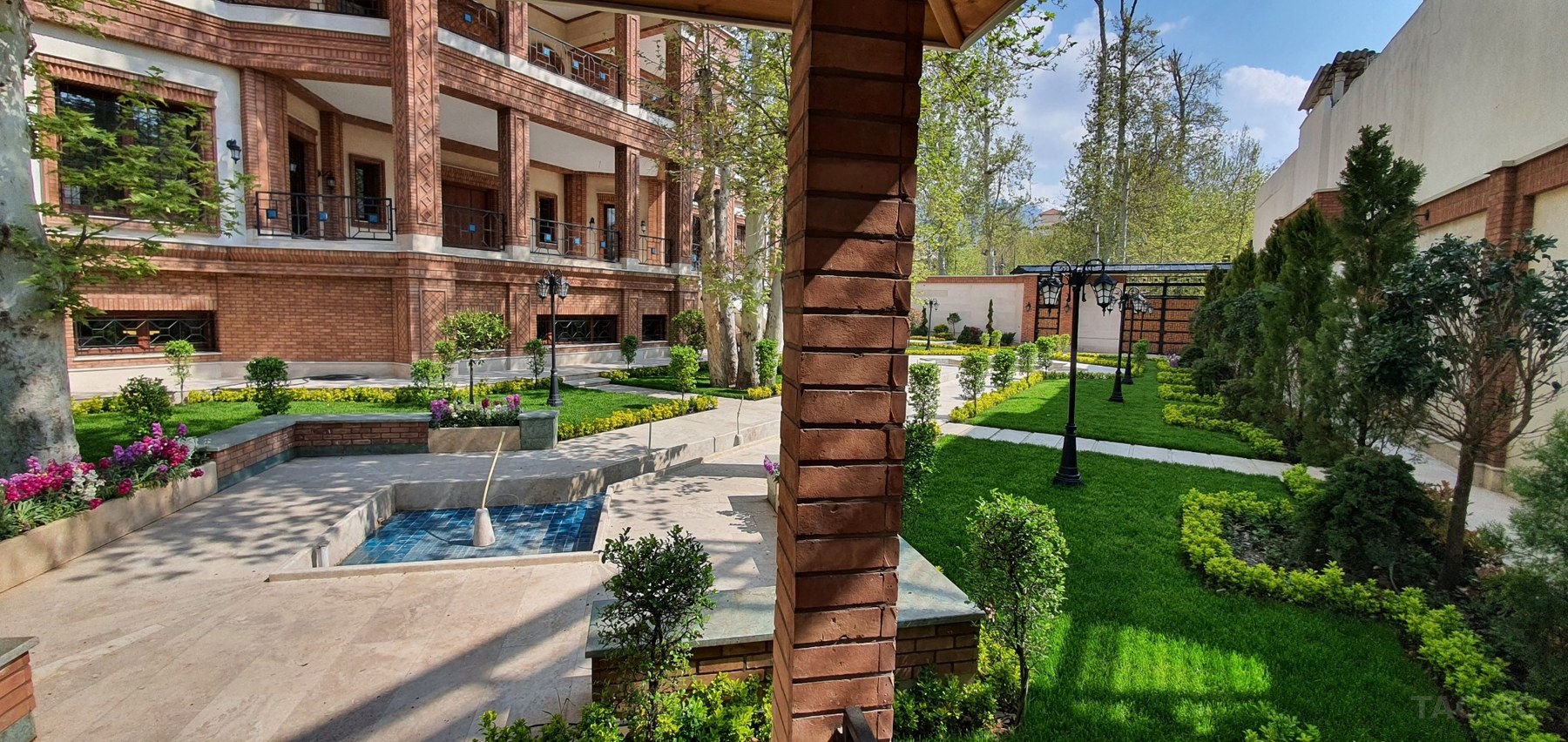 Heaven Park Estate - Courtyard Landscape