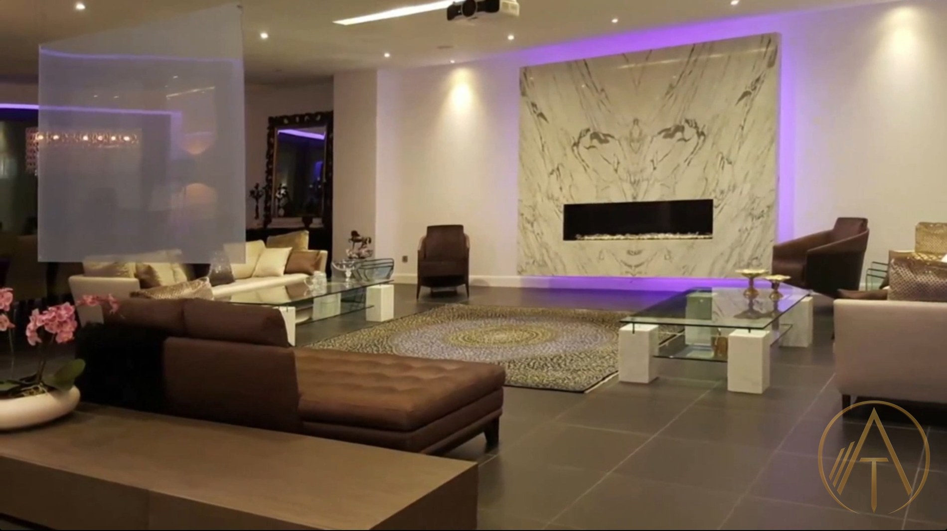 SLM Residential - Book-Matched Fireplace